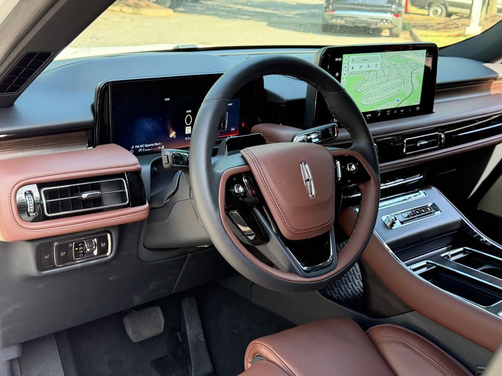 New 2027 Lincoln Aviator Reserve AWD/4WD image 25