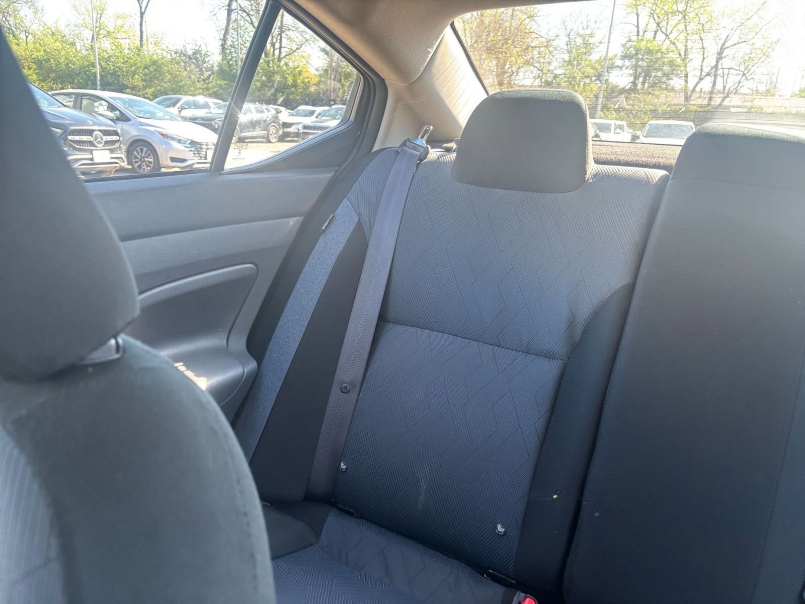 Used 2025 Nissan Versa SV image 37