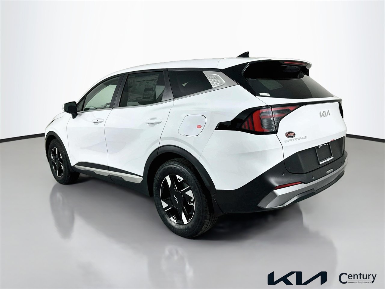 New 2027 Kia Sportage LX FWD image 4