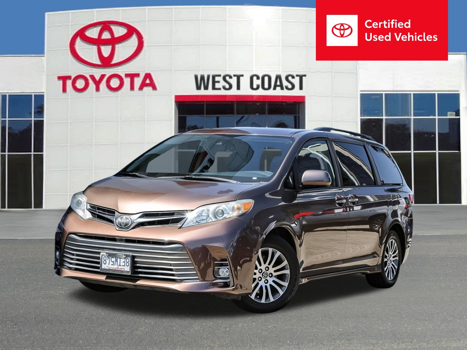 Certified 2018 Toyota Sienna XLE w/ XLE Navigation Package