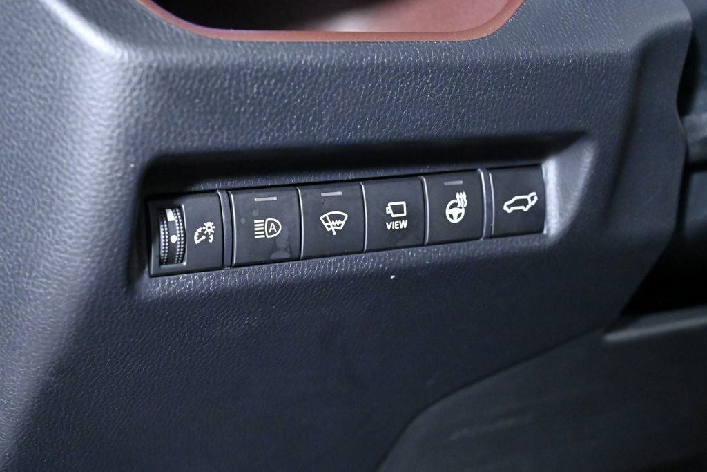 Used 2022 Toyota RAV4 Limited image 21