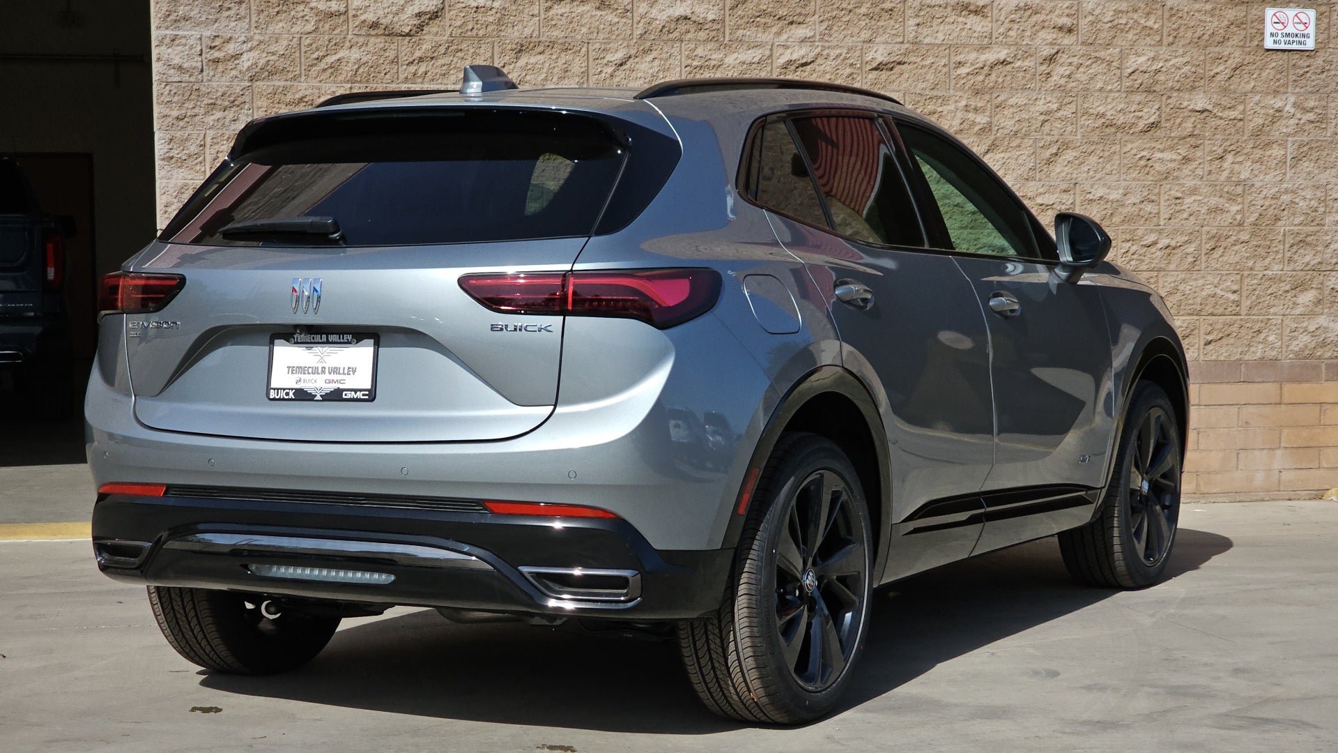 Used 2025 Buick Envision Sport Touring AWD/4WD image 12