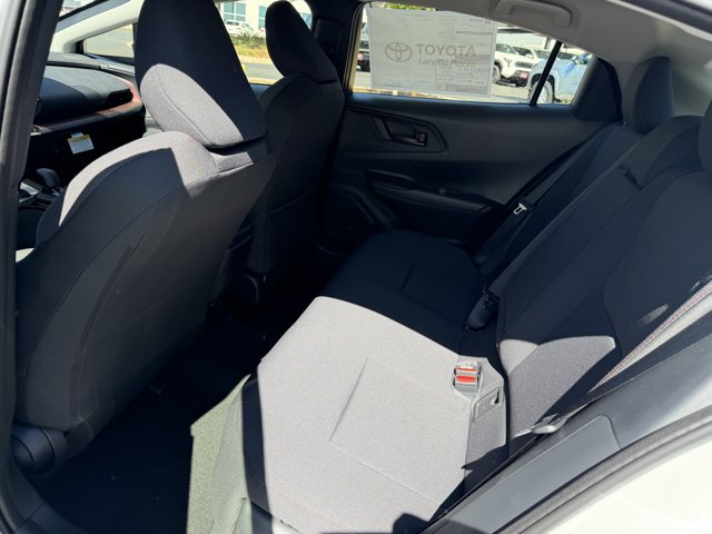 New 2027 Toyota Prius Plug-In Hybrid FWD image 8