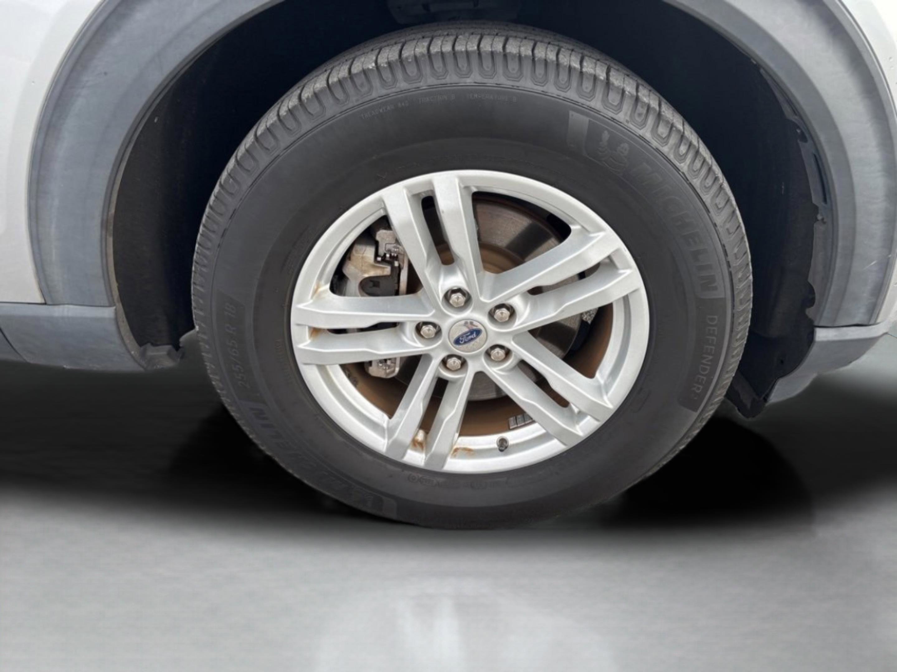 Used 2021 Ford Explorer XLT w/ Equipment Group 202A image 48