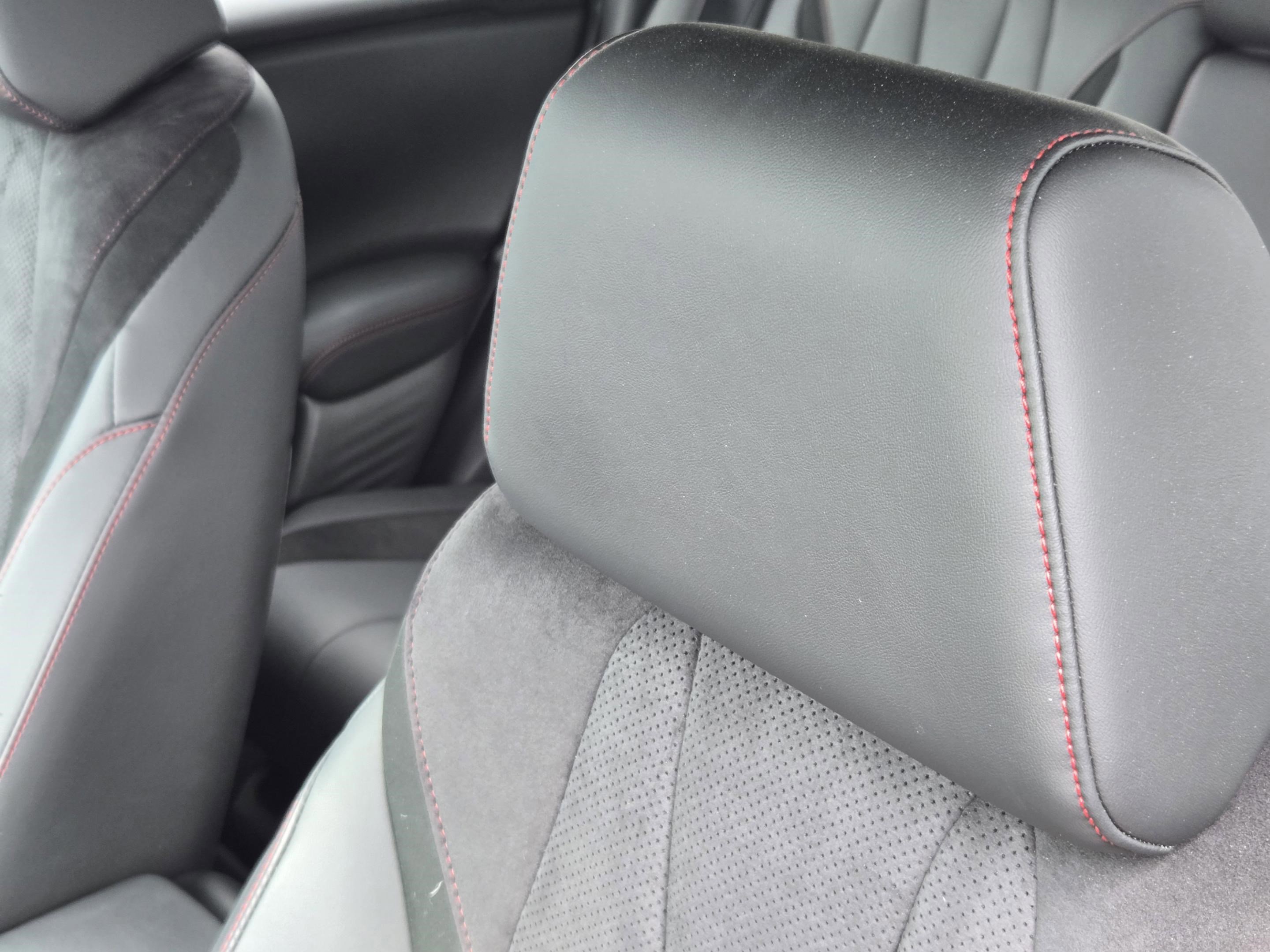 Used 2025 Acura ADX A-Spec AWD/4WD image 17