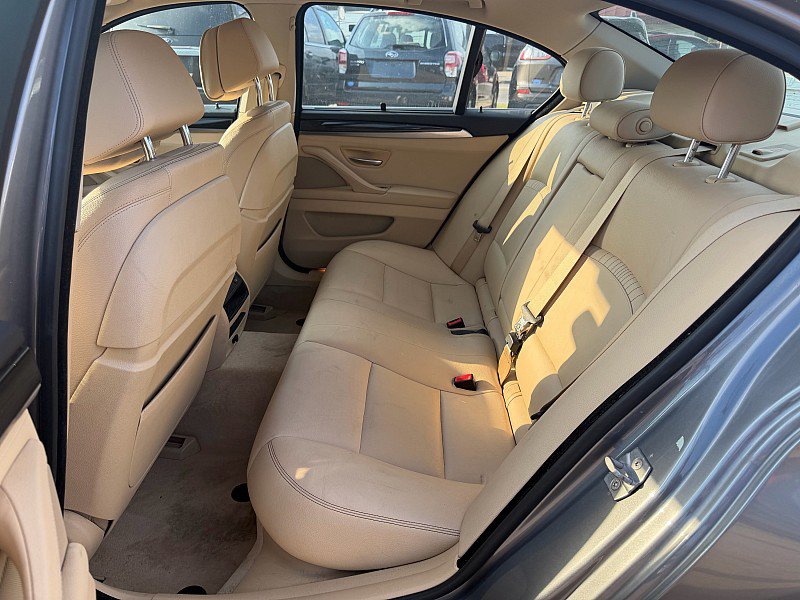 Used 2014 BMW 550i xDrive Sedan AWD/4WD image 15