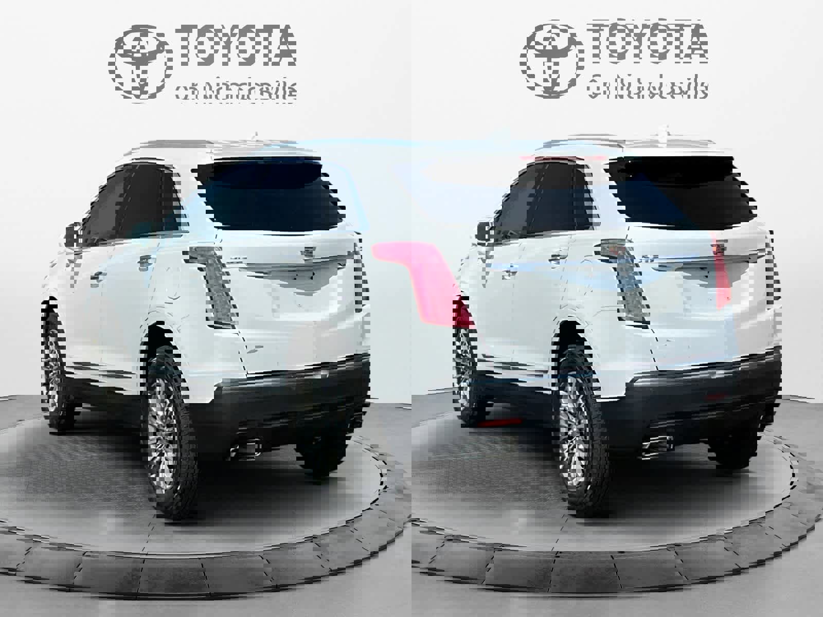 Used 2017 Cadillac XT5 Luxury image 4