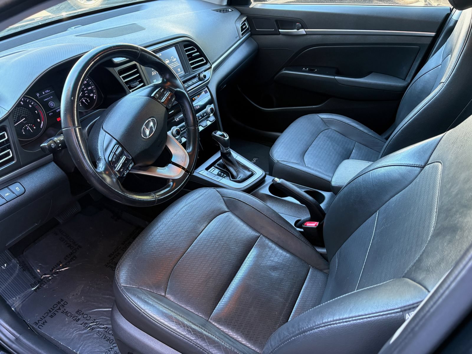 Used 2020 Hyundai Elantra Limited w/ Cargo Package (C1) FWD image 11