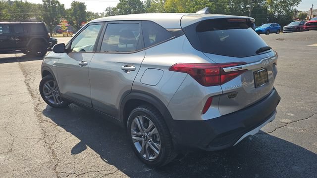Used 2022 Kia Seltos LX AWD/4WD image 22