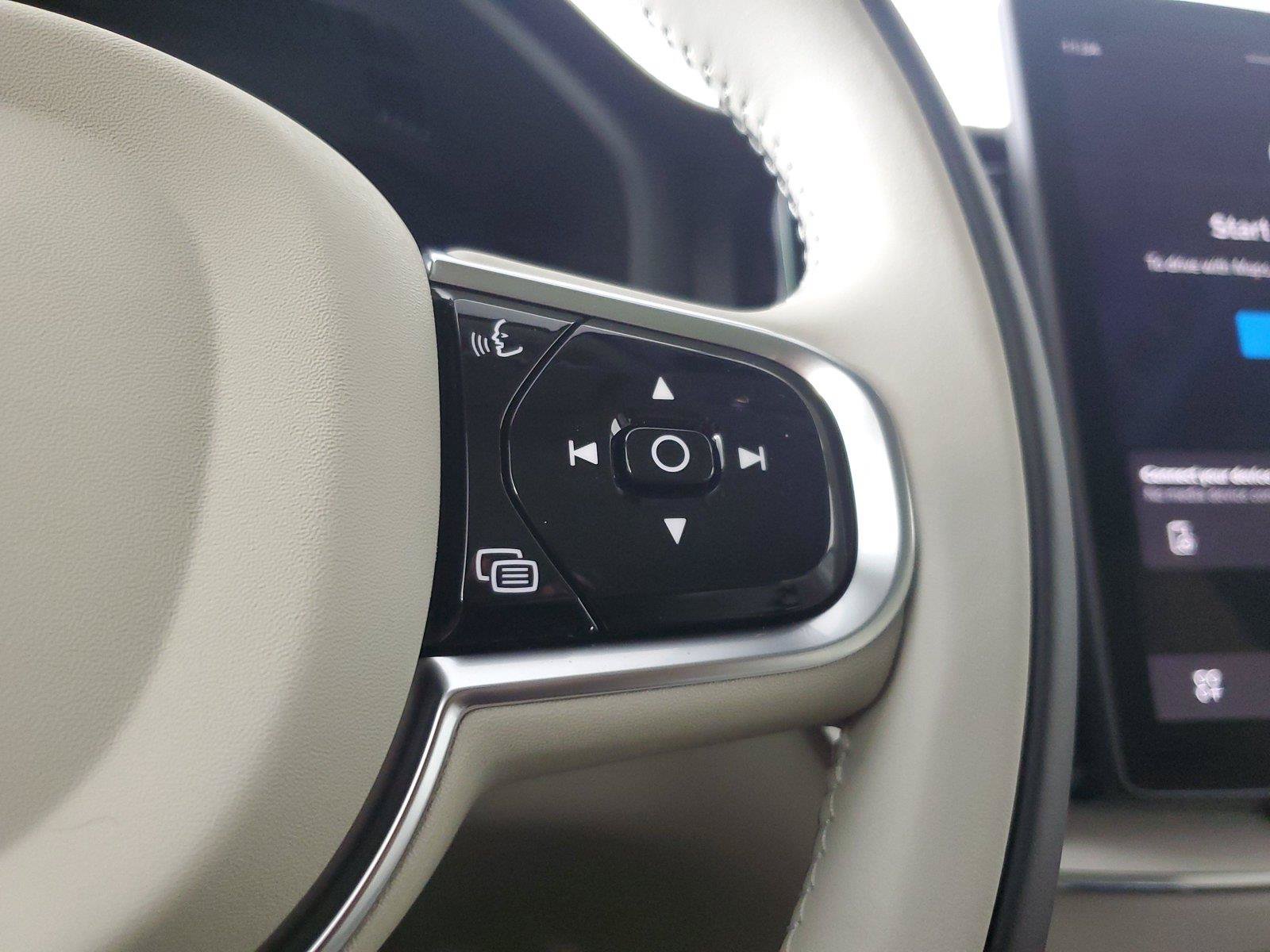 New 2027 Volvo XC60 B5 Ultra AWD/4WD image 26