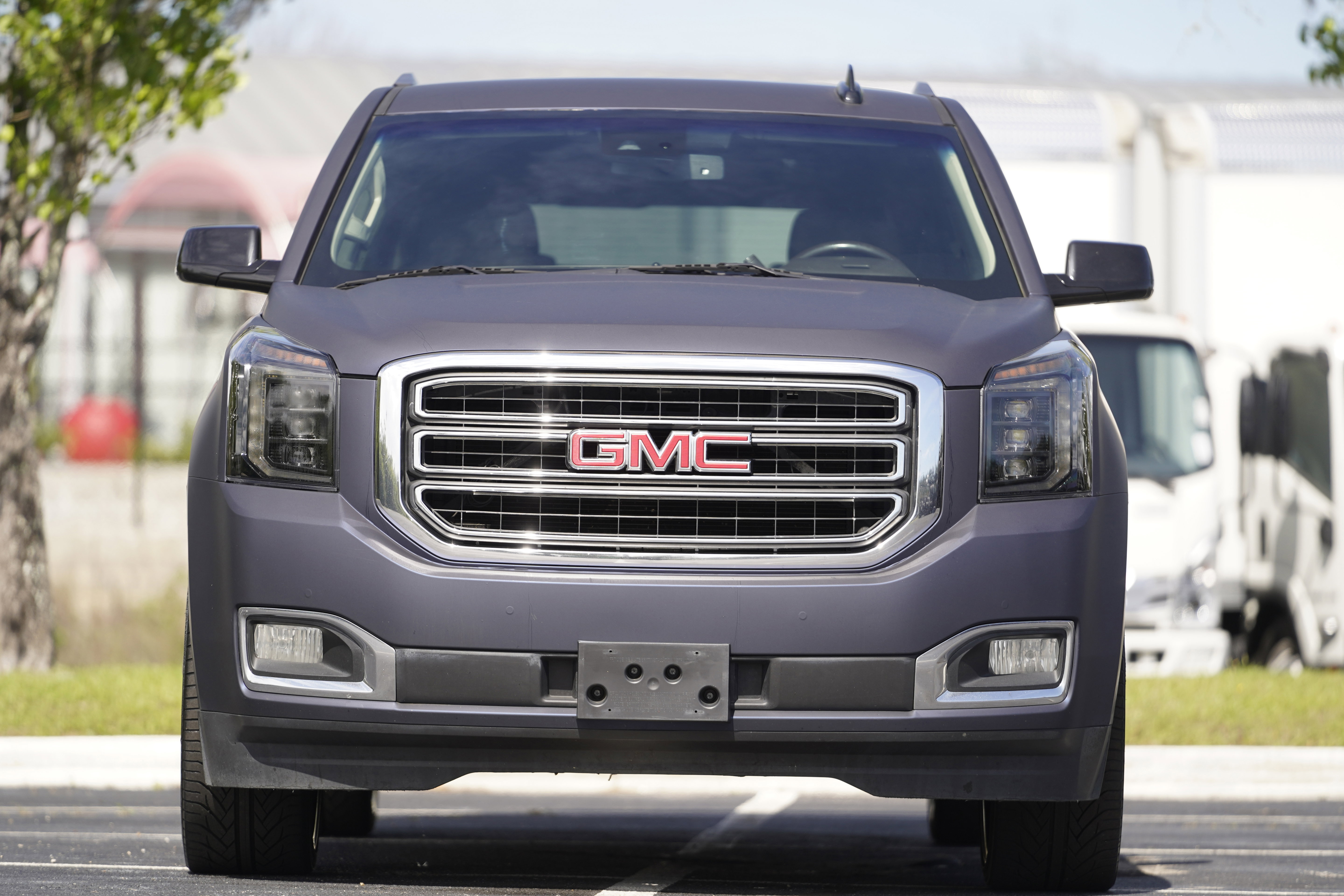 Used 2016 GMC Yukon XL SLT image 38