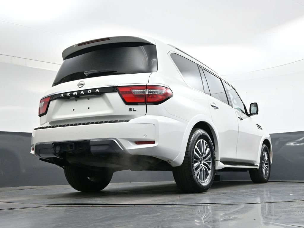 Used 2024 Nissan Armada SL w/ Captain's Chairs Package image 43