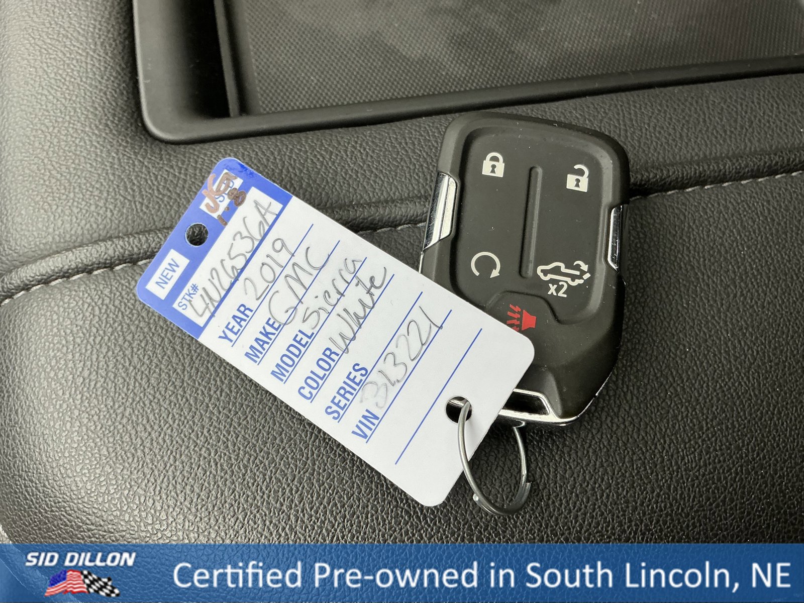 Used 2019 GMC Sierra 1500 SLT w/ SLT Premium Plus Package image 8