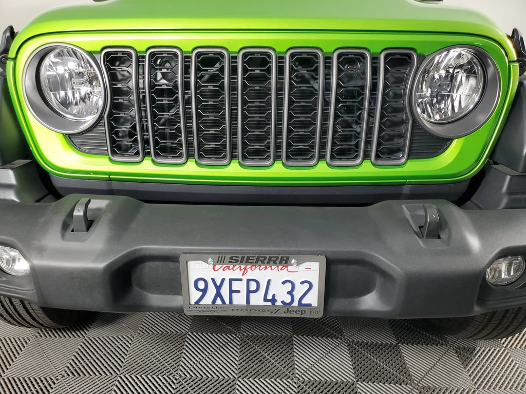 Used 2026 Jeep Wrangler Unlimited Sport AWD/4WD image 10