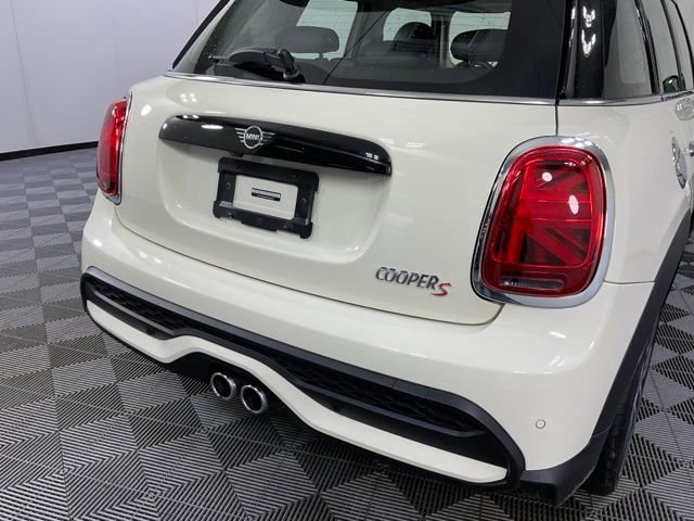 Used 2022 MINI Cooper S w/ Premium Package image 6