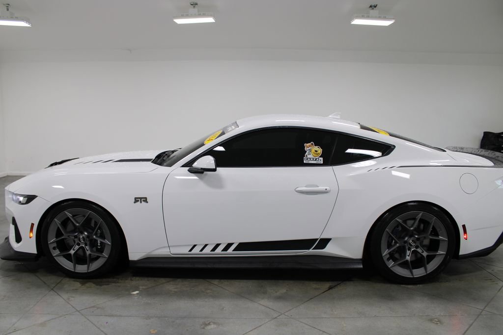 Used 2024 Ford Mustang GT Premium w/ GT Performance Package image 6