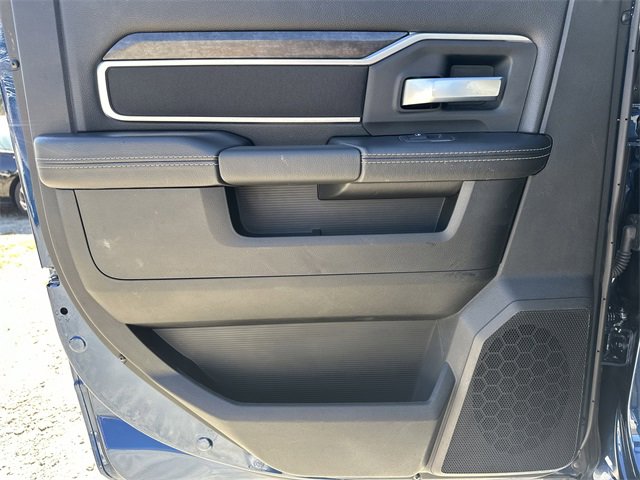 Used 2024 RAM 2500 Big Horn w/ Bed Utility Group image 20