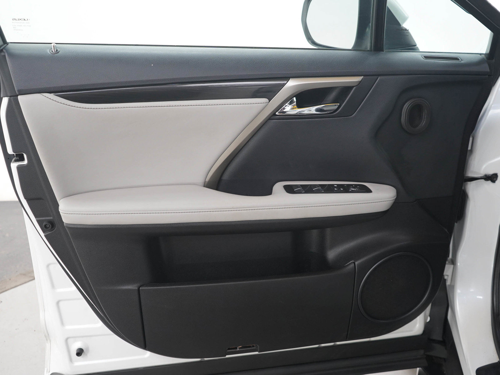 Used 2018 Lexus RX 350 AWD w/ Accessory Package image 22