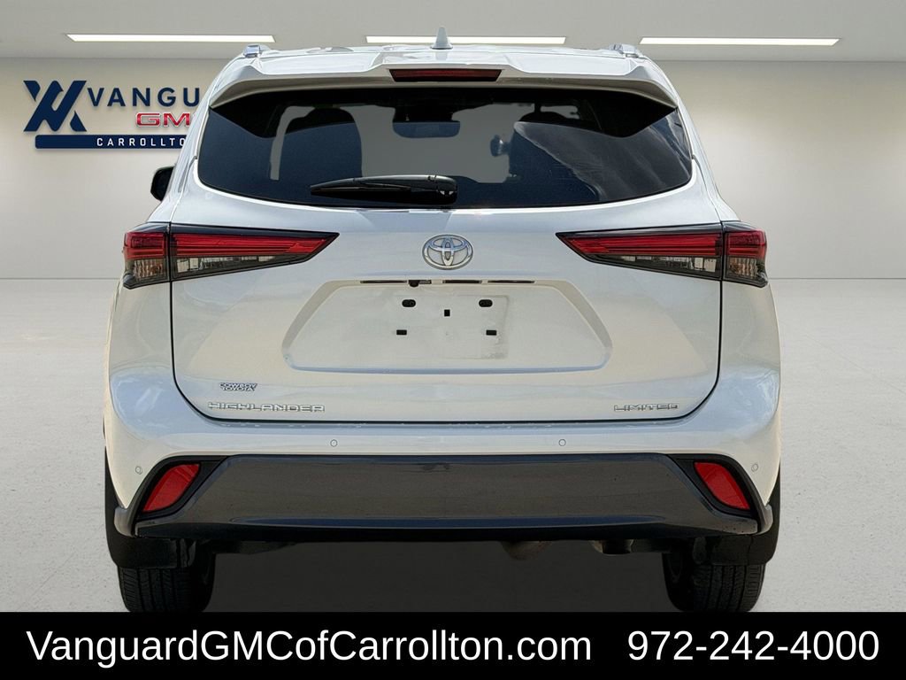 Used 2023 Toyota Highlander Limited image 7