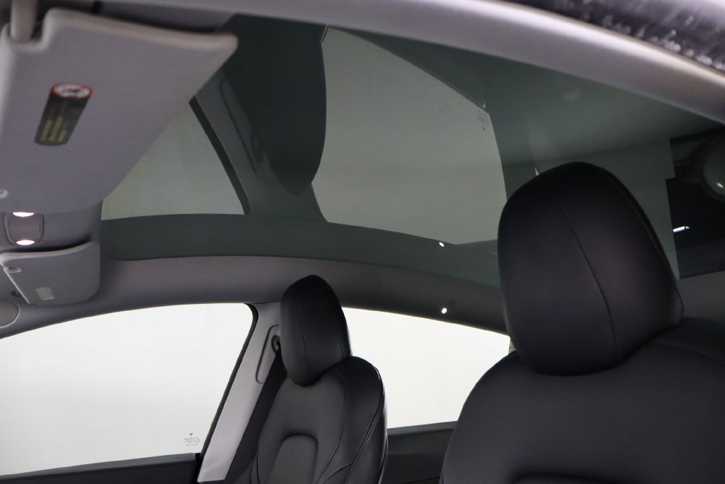 Used 2021 Tesla Model Y Long Range AWD/4WD image 21