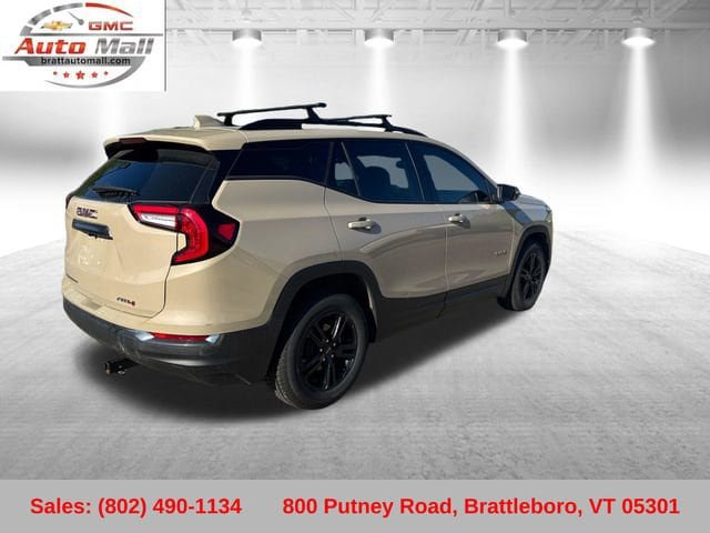 Used 2023 GMC Terrain AT4 AWD/4WD image 6