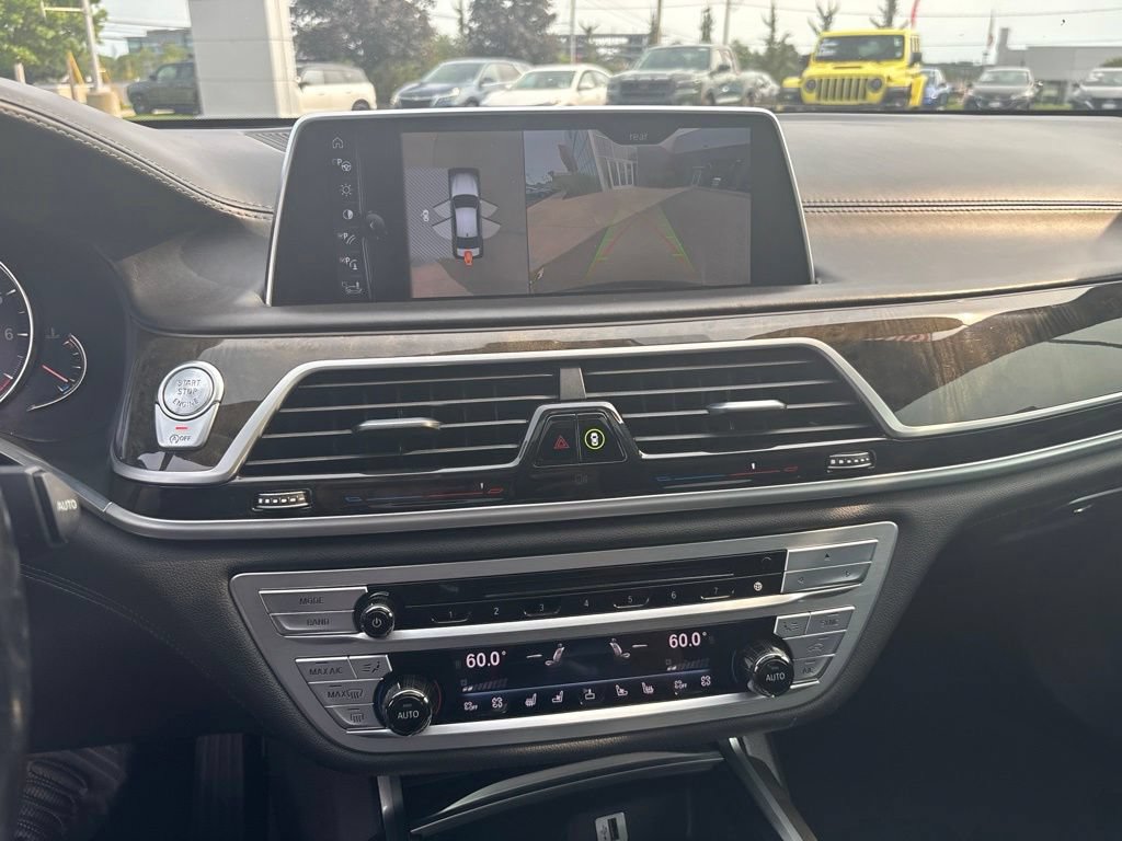 Used 2017 BMW 740i xDrive AWD/4WD image 14