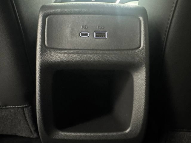 New 2026 Chevrolet Trax LT w/ Midnight Edition FWD image 25