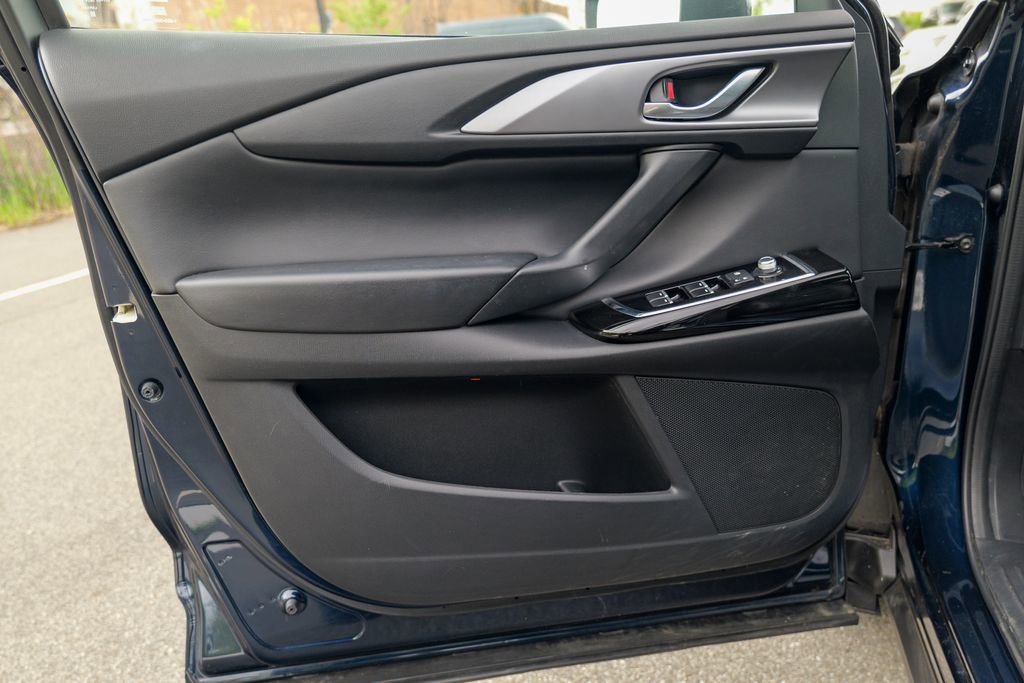Used 2023 MAZDA CX-9 Touring Plus AWD/4WD image 17