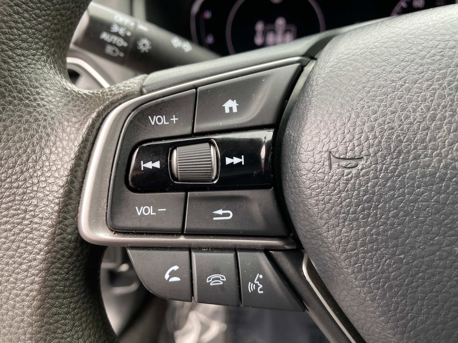Used 2022 Honda Accord LX image 16