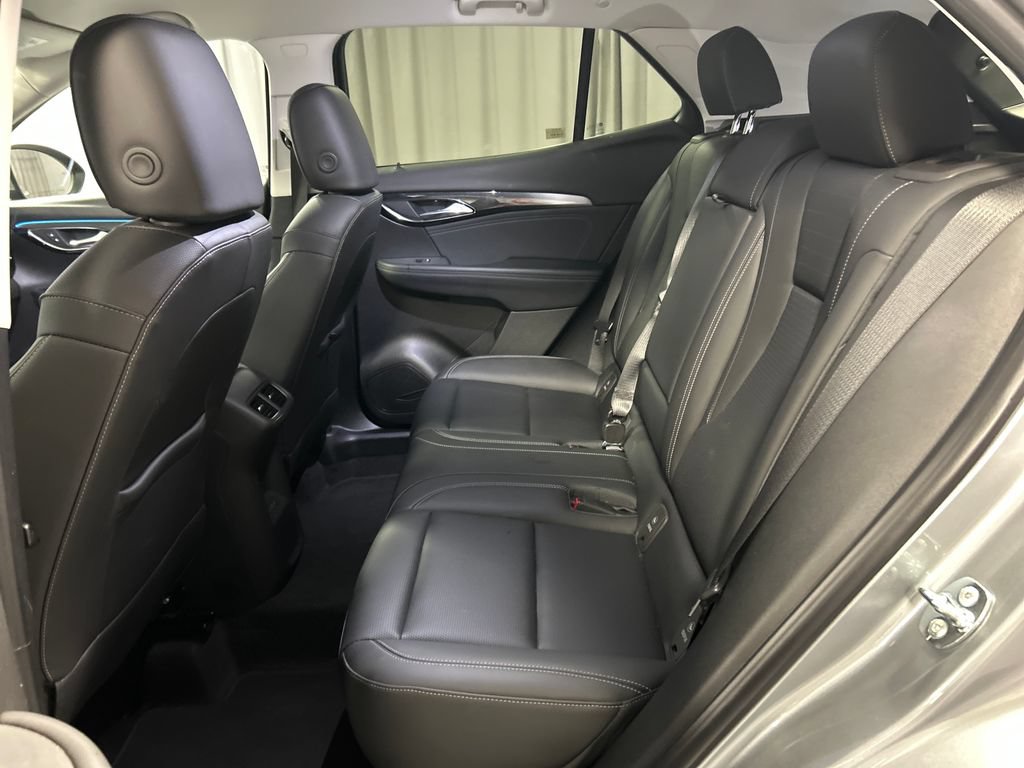 Used 2025 Buick Envision Preferred AWD/4WD image 23