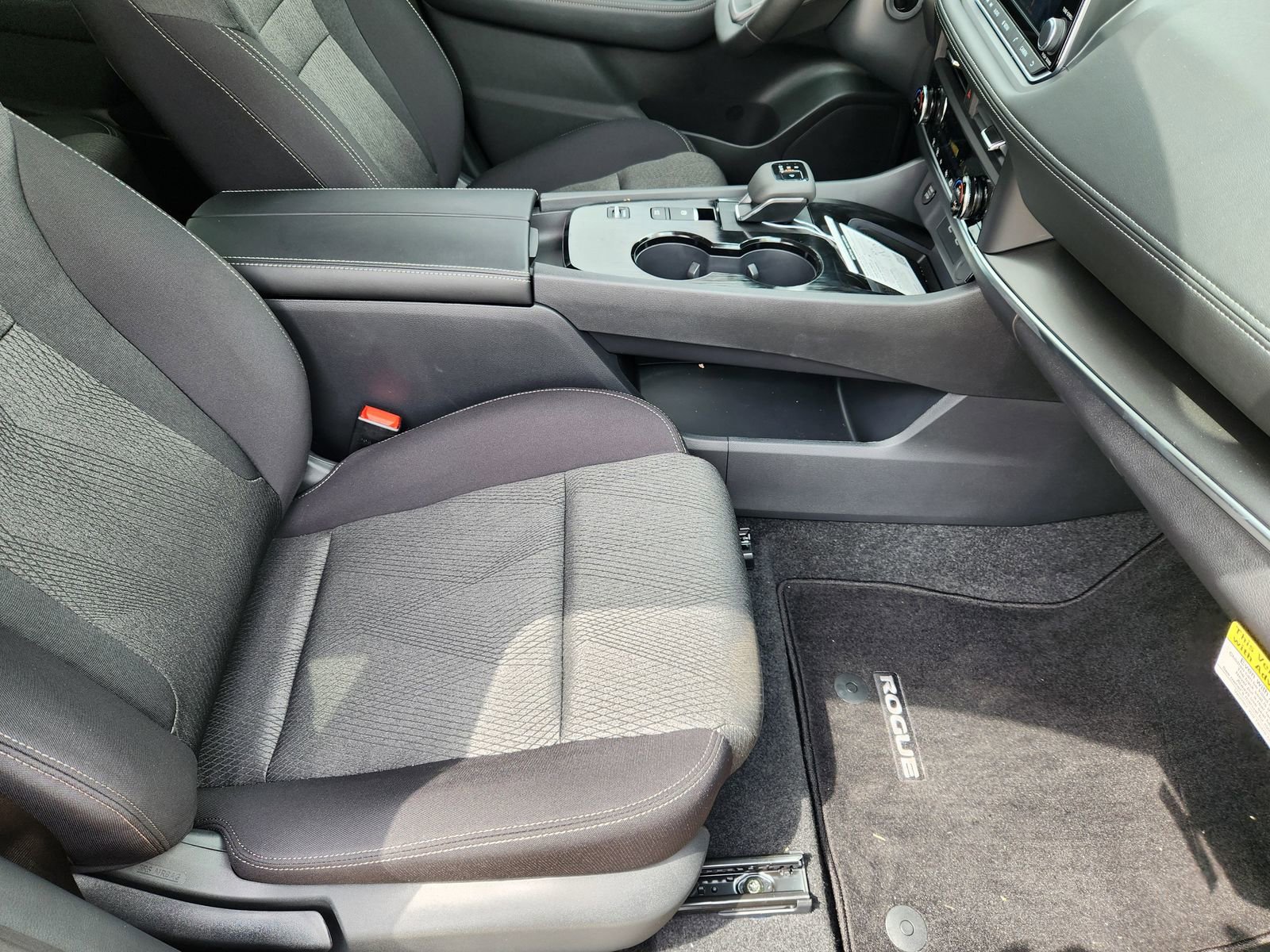 New 2026 Nissan Rogue SV image 12