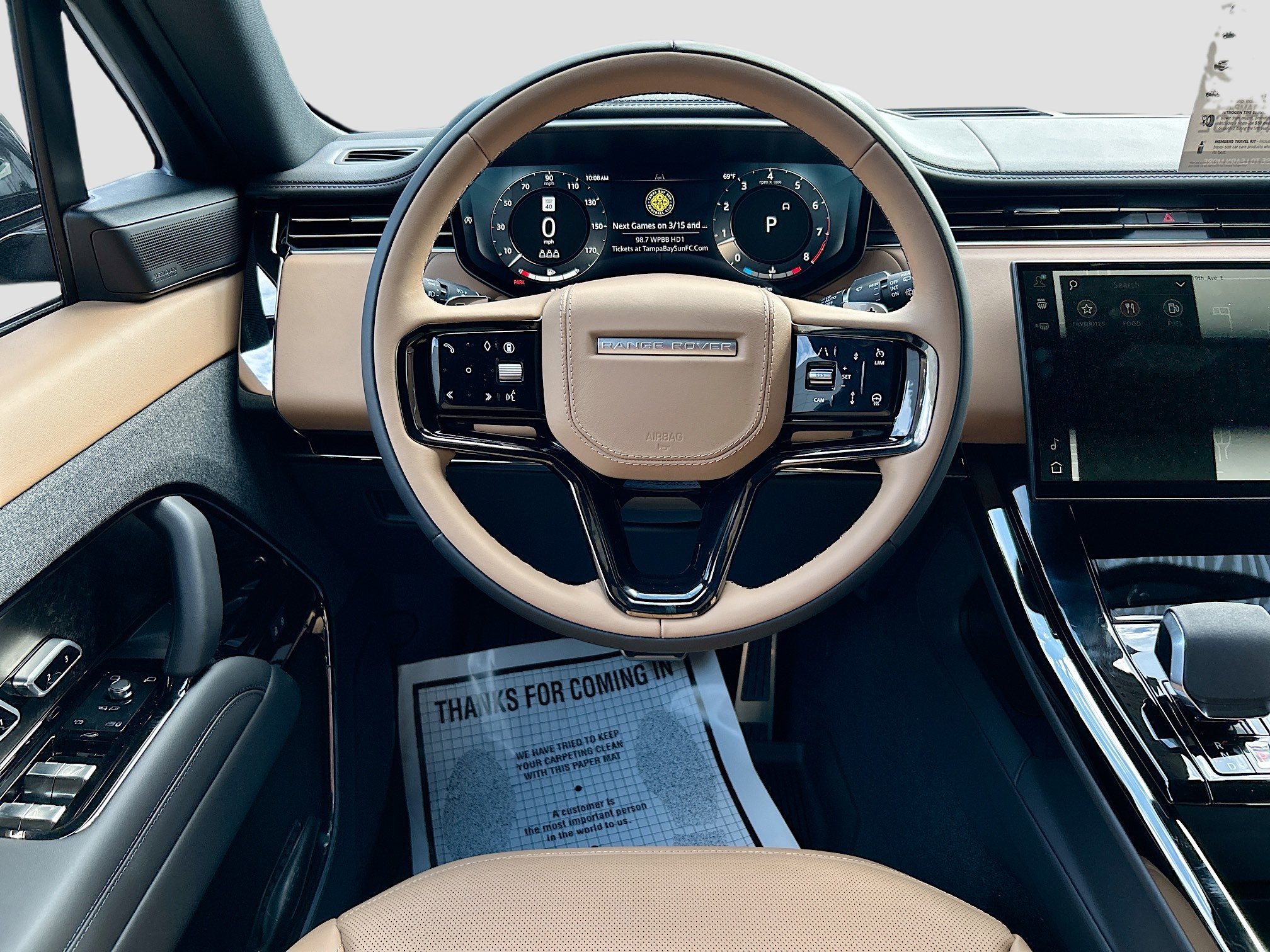 Used 2025 Land Rover Range Rover Sport Dynamic SE image 16
