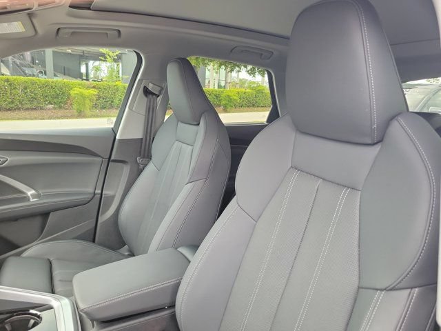 Certified 2025 Audi Q5 Premium Plus w/ Premium Plus AWD/4WD image 16