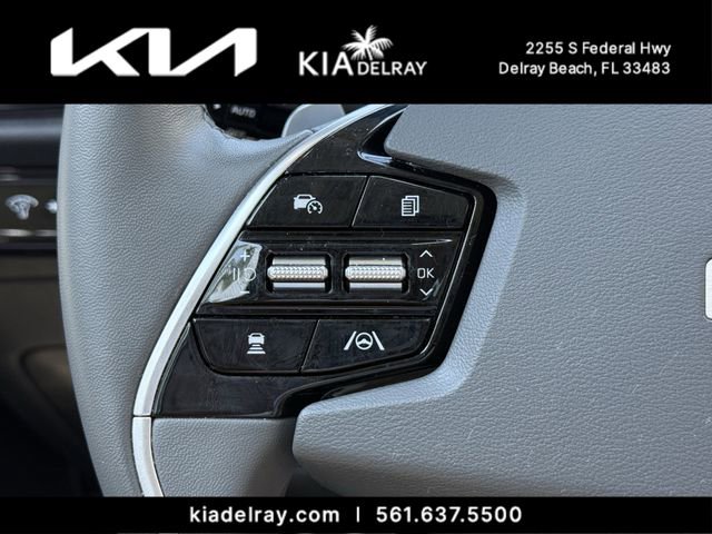 Used 2023 Kia Niro EX Touring FWD image 29