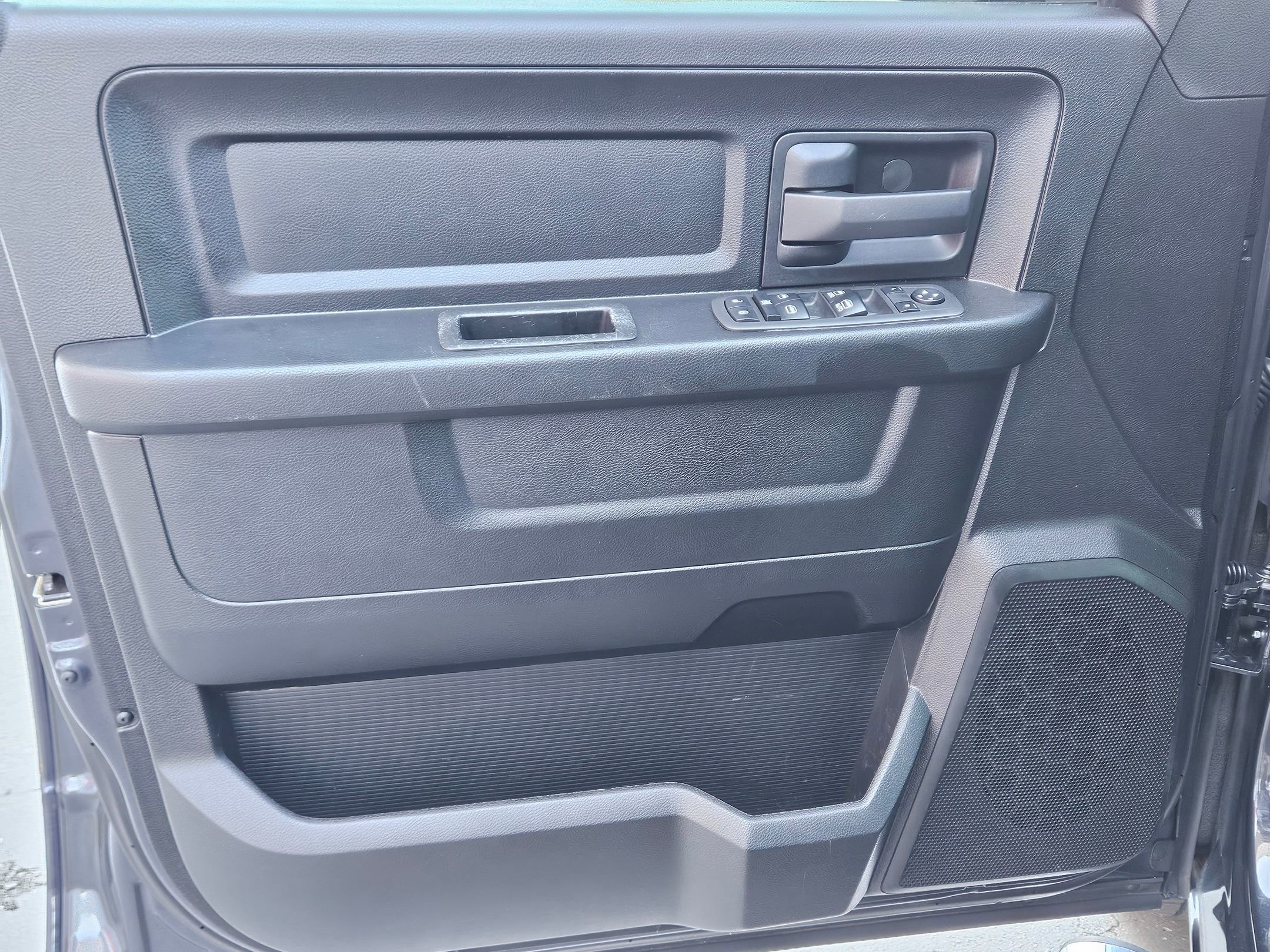 Used 2021 RAM 1500 Tradesman w/ Chrome Plus Package image 17