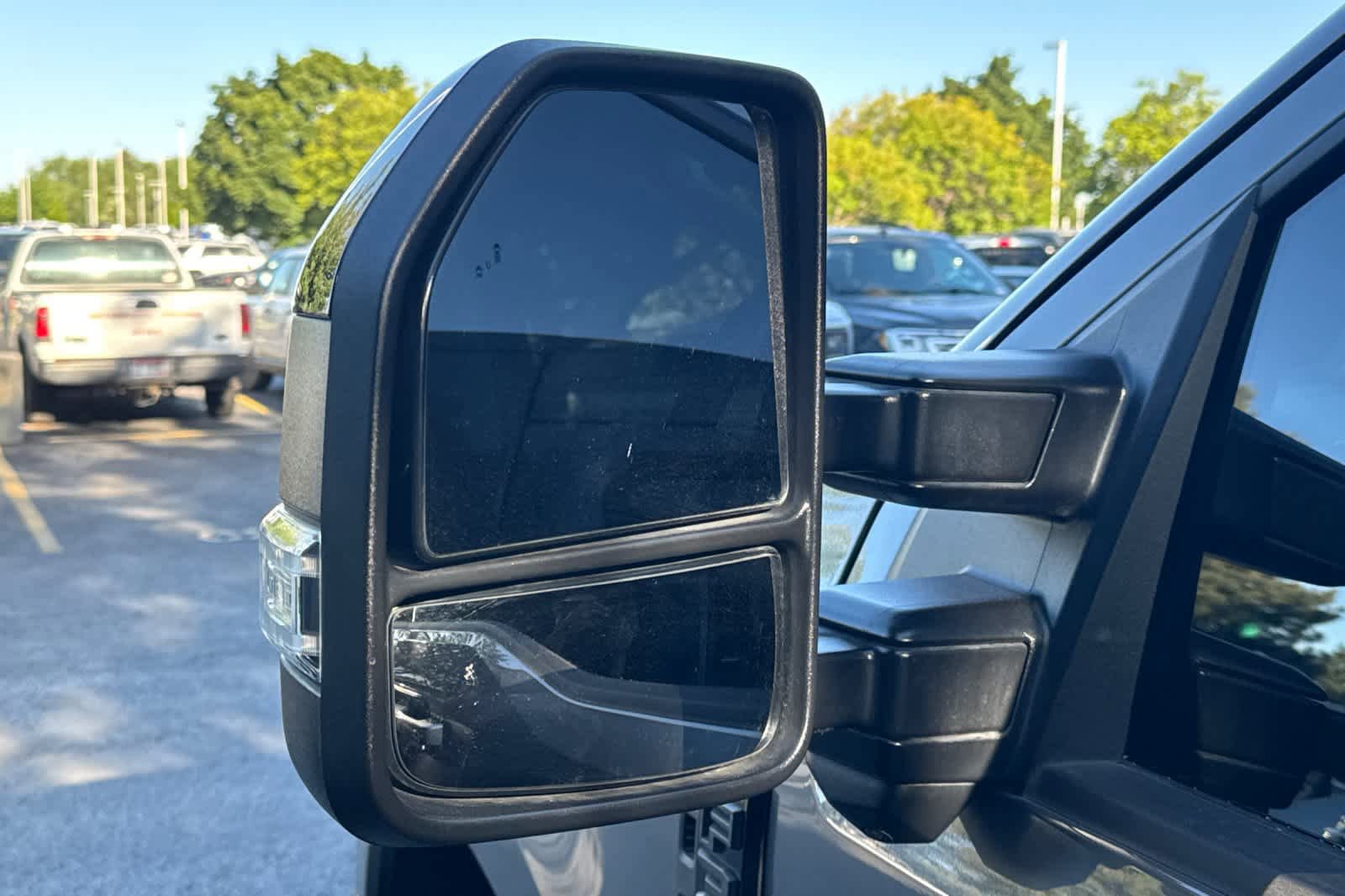 Certified 2025 Ford F350 Lariat w/ Lariat Ultimate Package AWD/4WD image 7