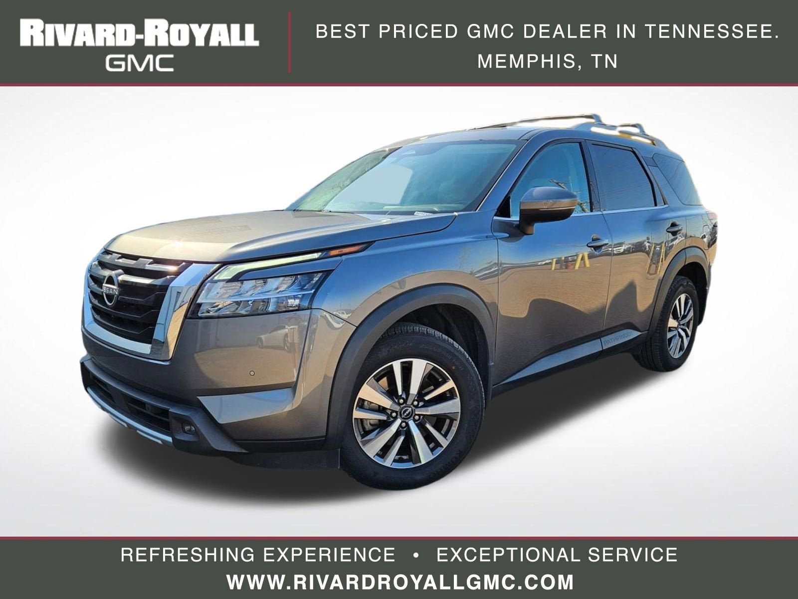 Used 2023 Nissan Pathfinder SL