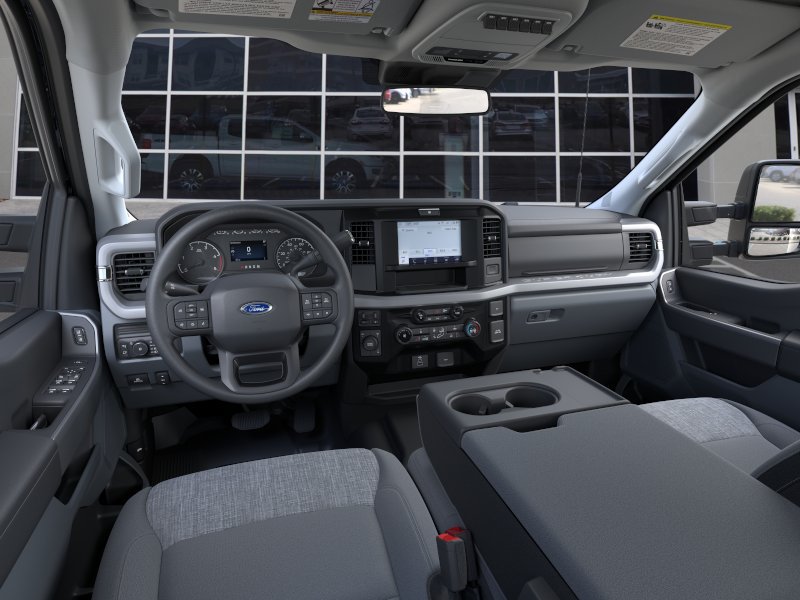 New 2026 Ford F350 4x4 Crew Cab DRW Super Duty image 9