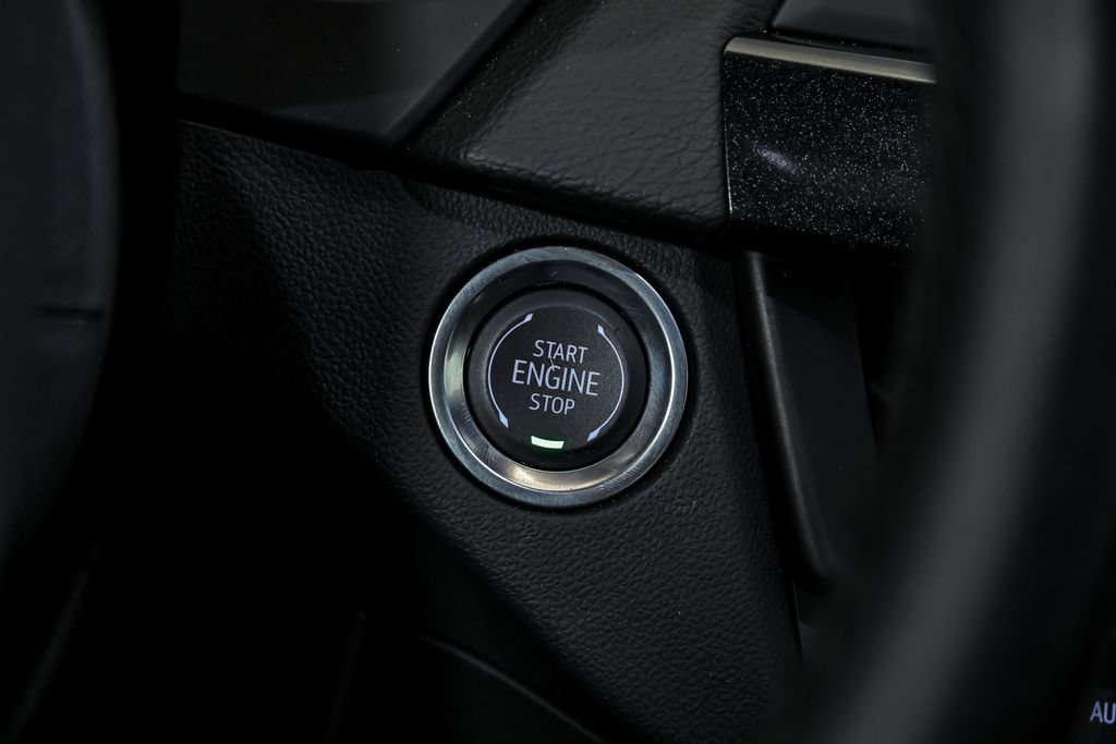 Used 2025 Cadillac CT4 Sport w/ Climate Package AWD/4WD image 21