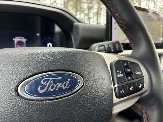 Used 2026 Ford Explorer Active w/ Active Comfort Package RWD image 28