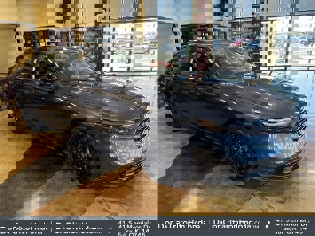 New 2025 Honda Accord SE