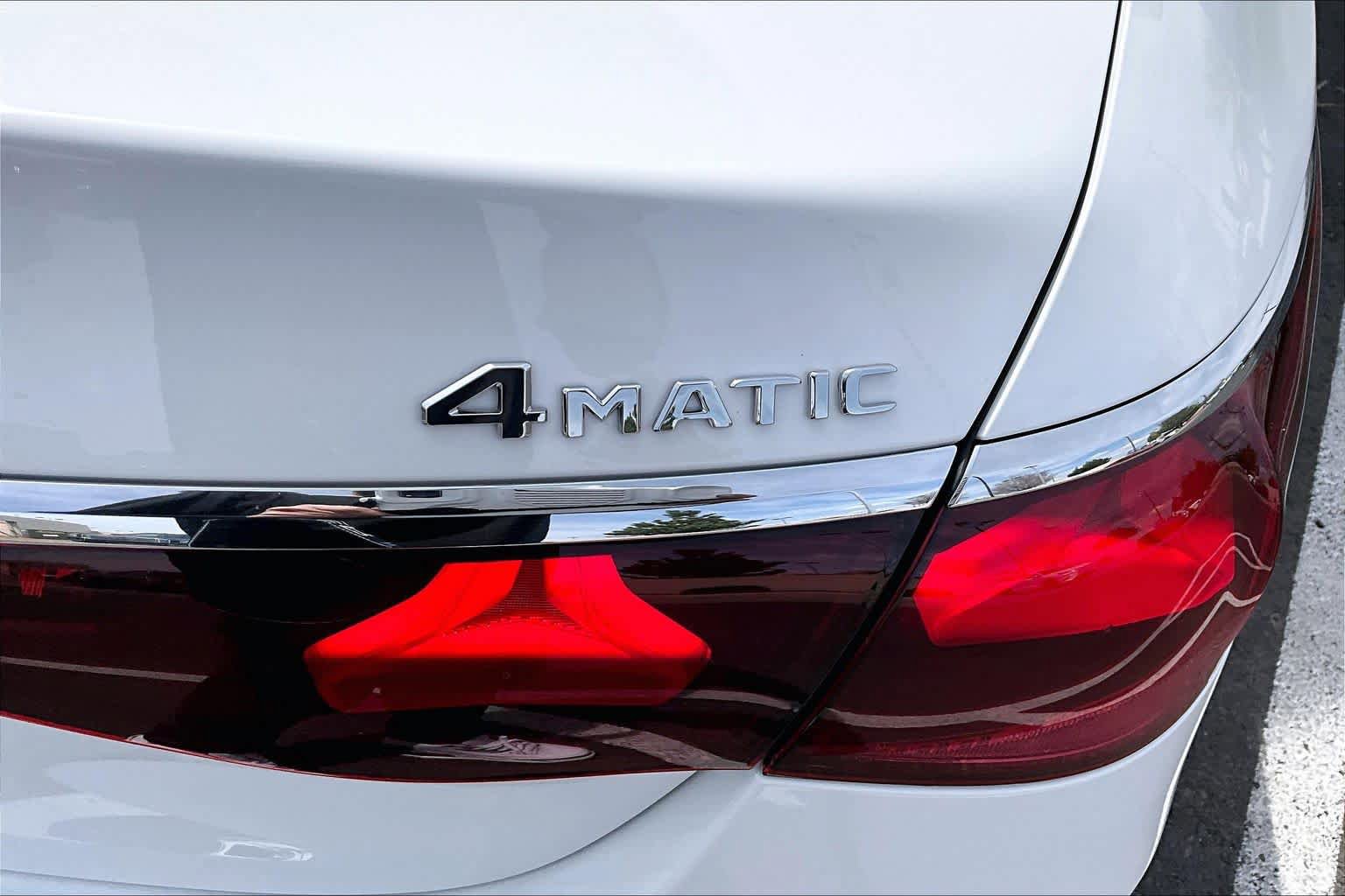 Used 2025 Mercedes-Benz E 350 4MATIC Sedan image 10