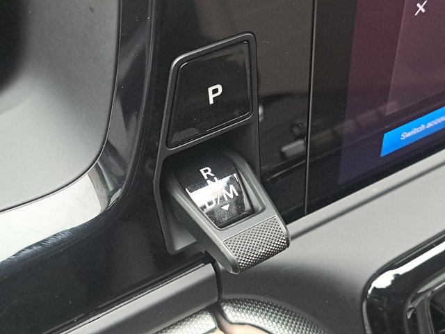 Certified 2025 Porsche Panamera 4 image 34