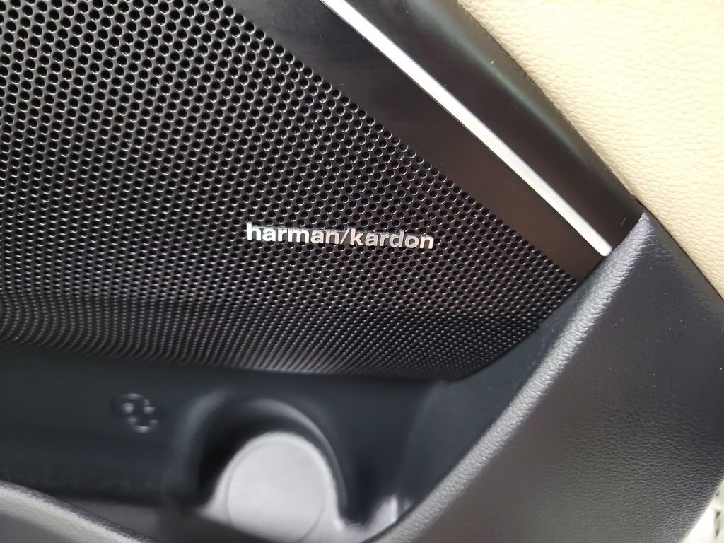 Used 2017 Kia Cadenza Technology FWD image 30