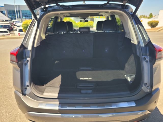 Certified 2023 Nissan Rogue SL w/ SL Premium Package AWD/4WD image 11