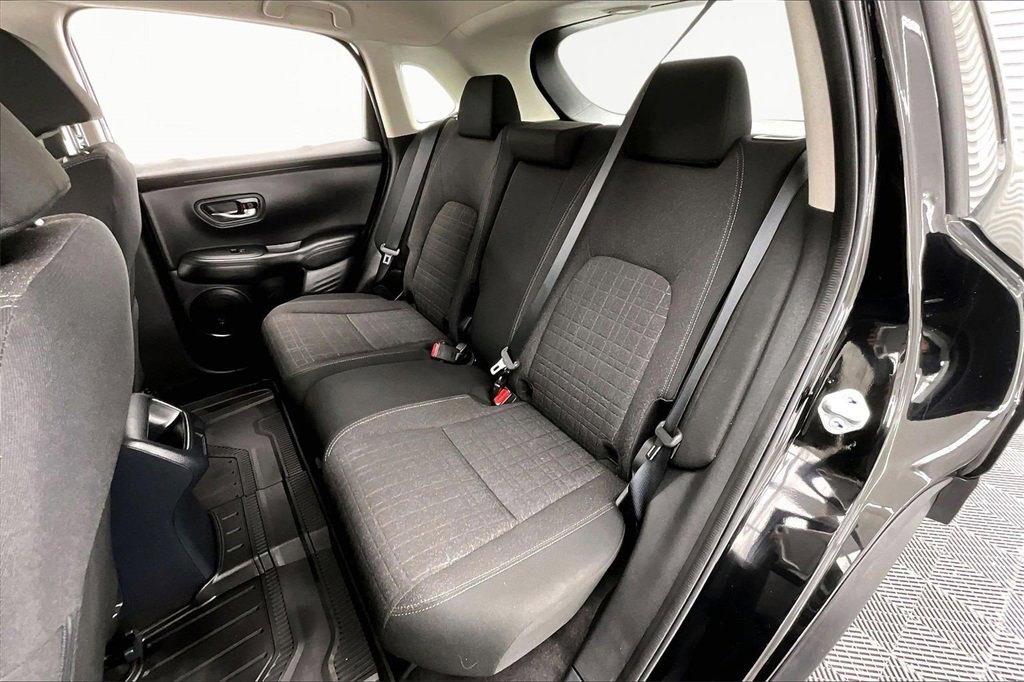 Used 2025 Honda HR-V LX image 26