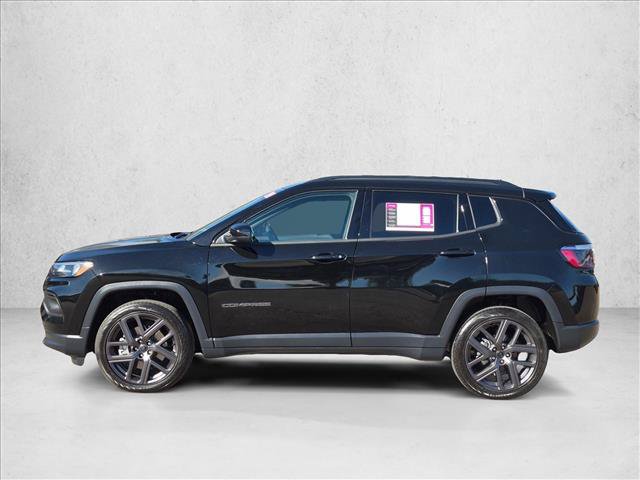 Used 2026 Jeep Compass Latitude AWD/4WD image 7