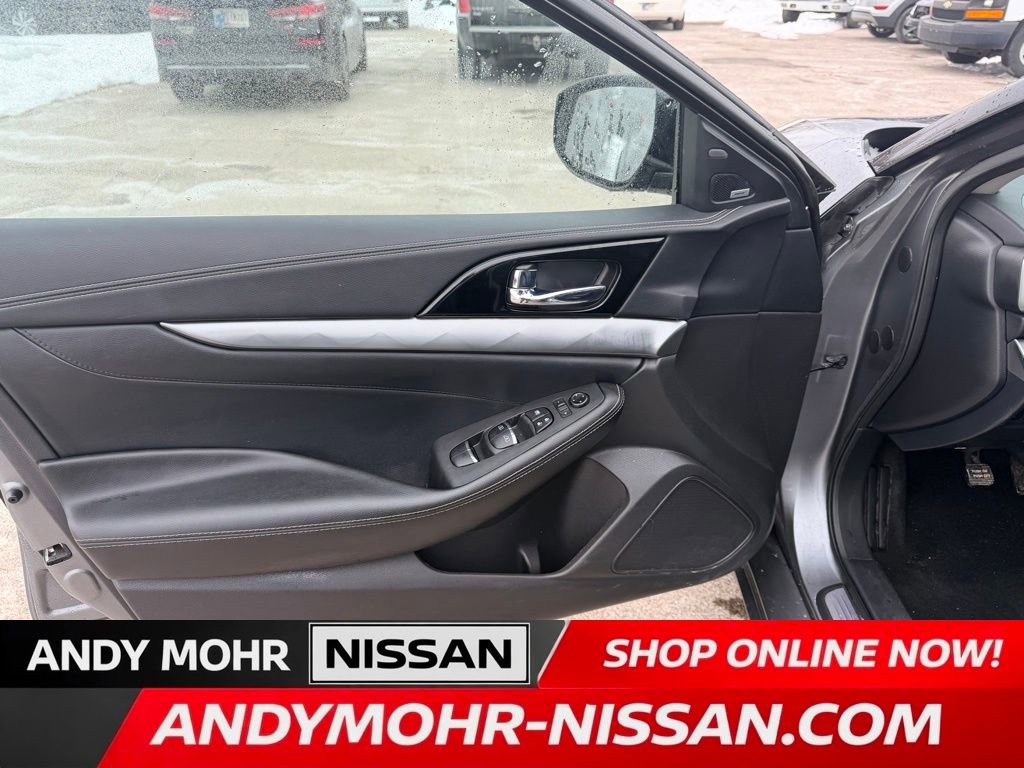 Used 2023 Nissan Maxima SL image 13