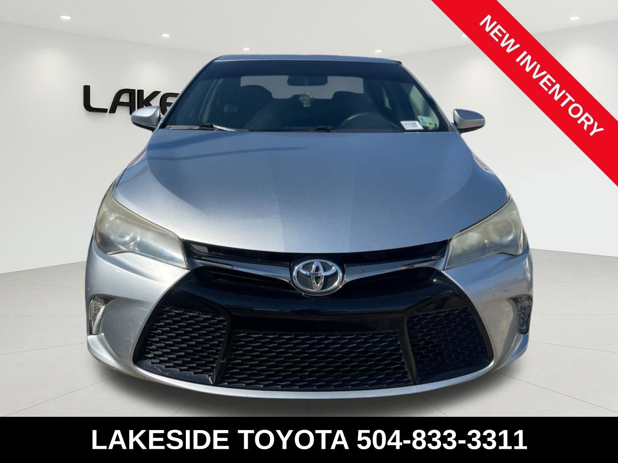 Used 2015 Toyota Camry XSE image 8