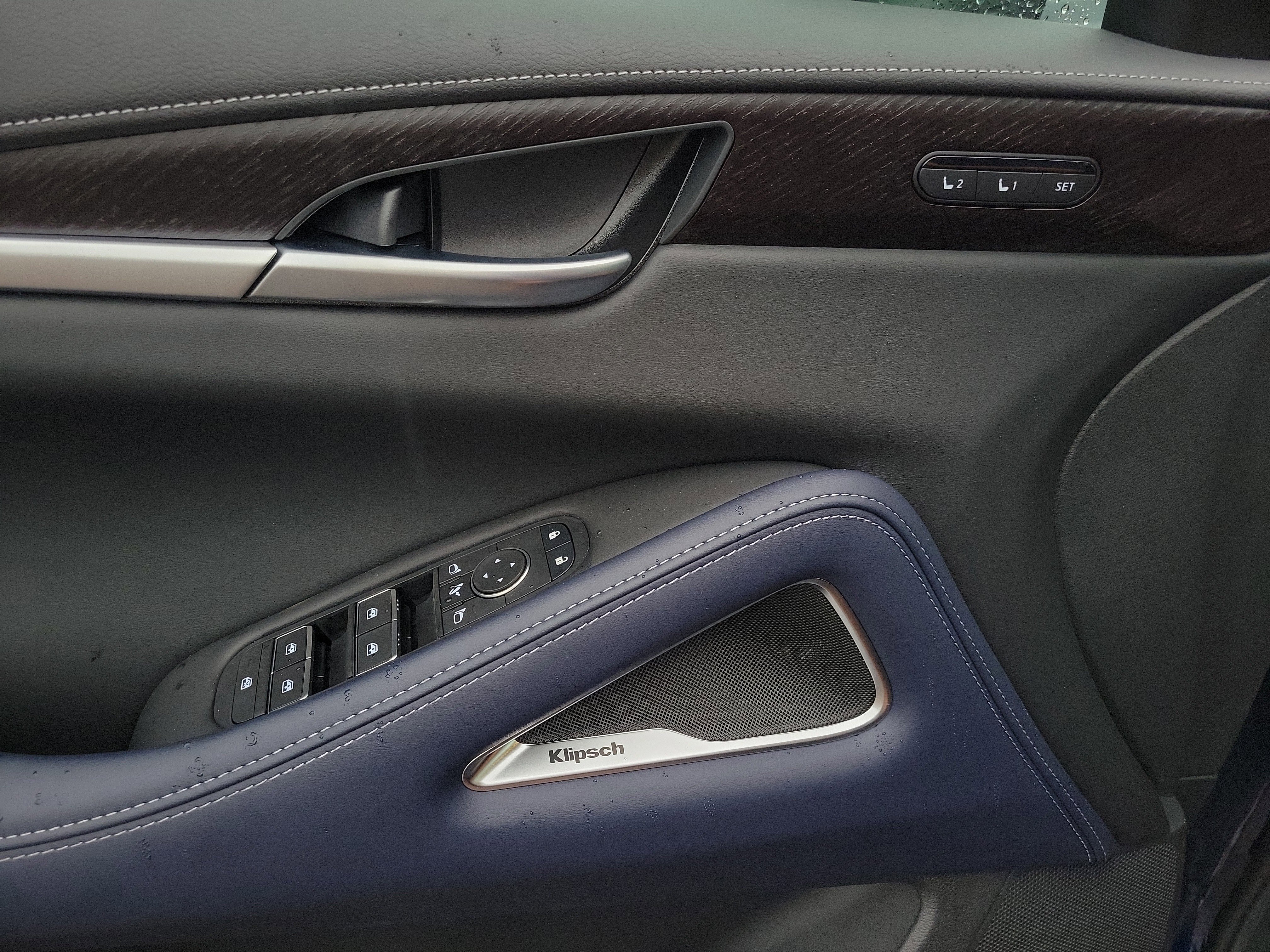 New 2026 INFINITI QX60 Sport w/ Dark Cargo Package image 22